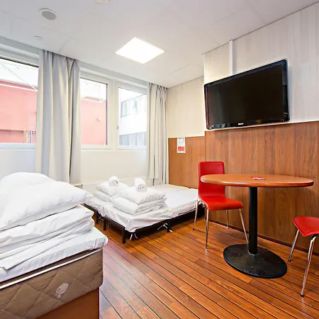 Omena Centre Hotel