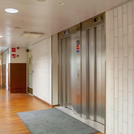 Omena Centre Ξενοδοχείο 3*