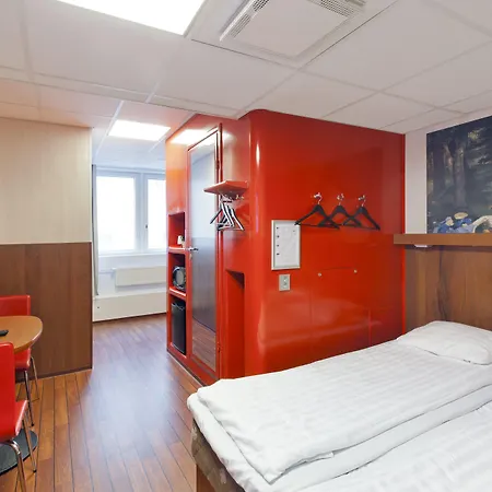 Ξενοδοχείο Omena Centre 3*