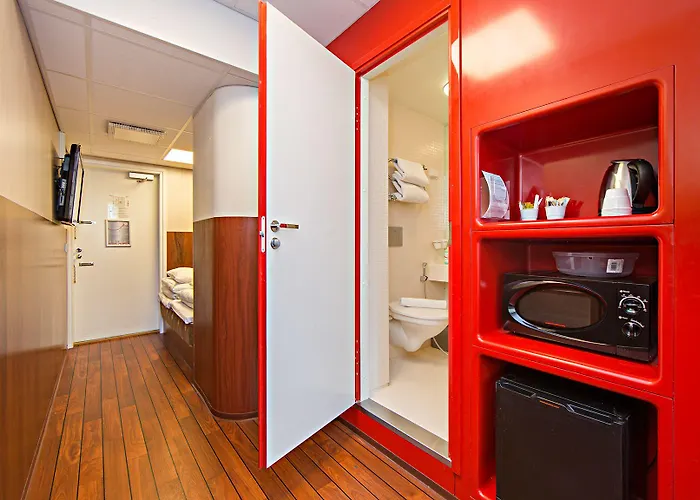 Otel Omena Centre 3*