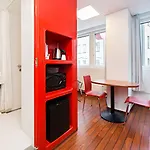 Otel Omena Centre 3*