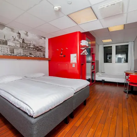 Omena Centre Hotel