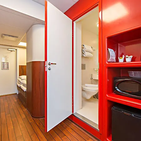 Hotel Omena Centre 3*