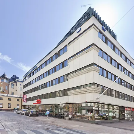 Omena Centre Hotel 3*