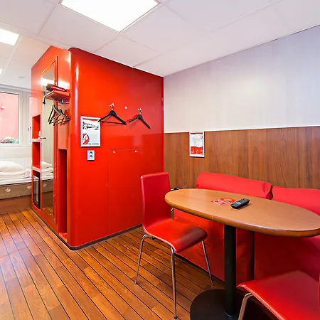 Omena Centre 3* Helsinki