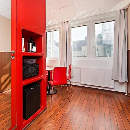Omena Centre Hotel 3*