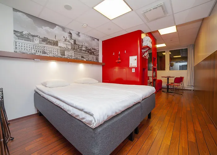 Omena Centre Hotel 3*