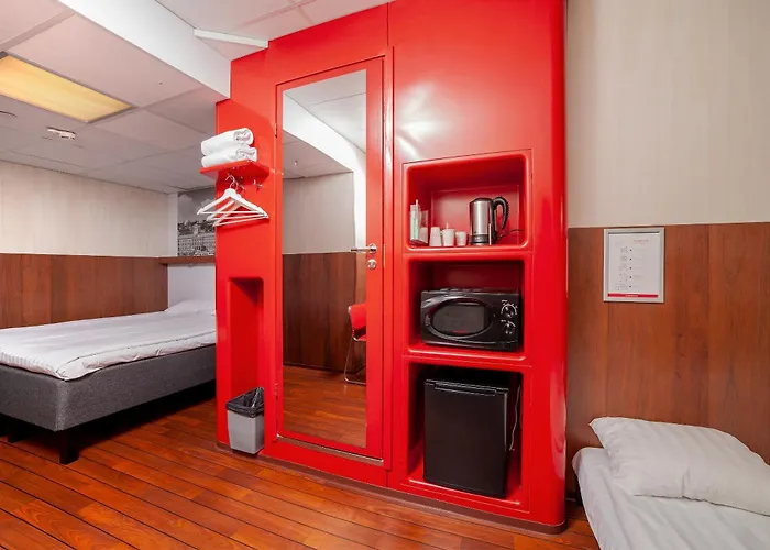 Omena Centre Hotel 3*